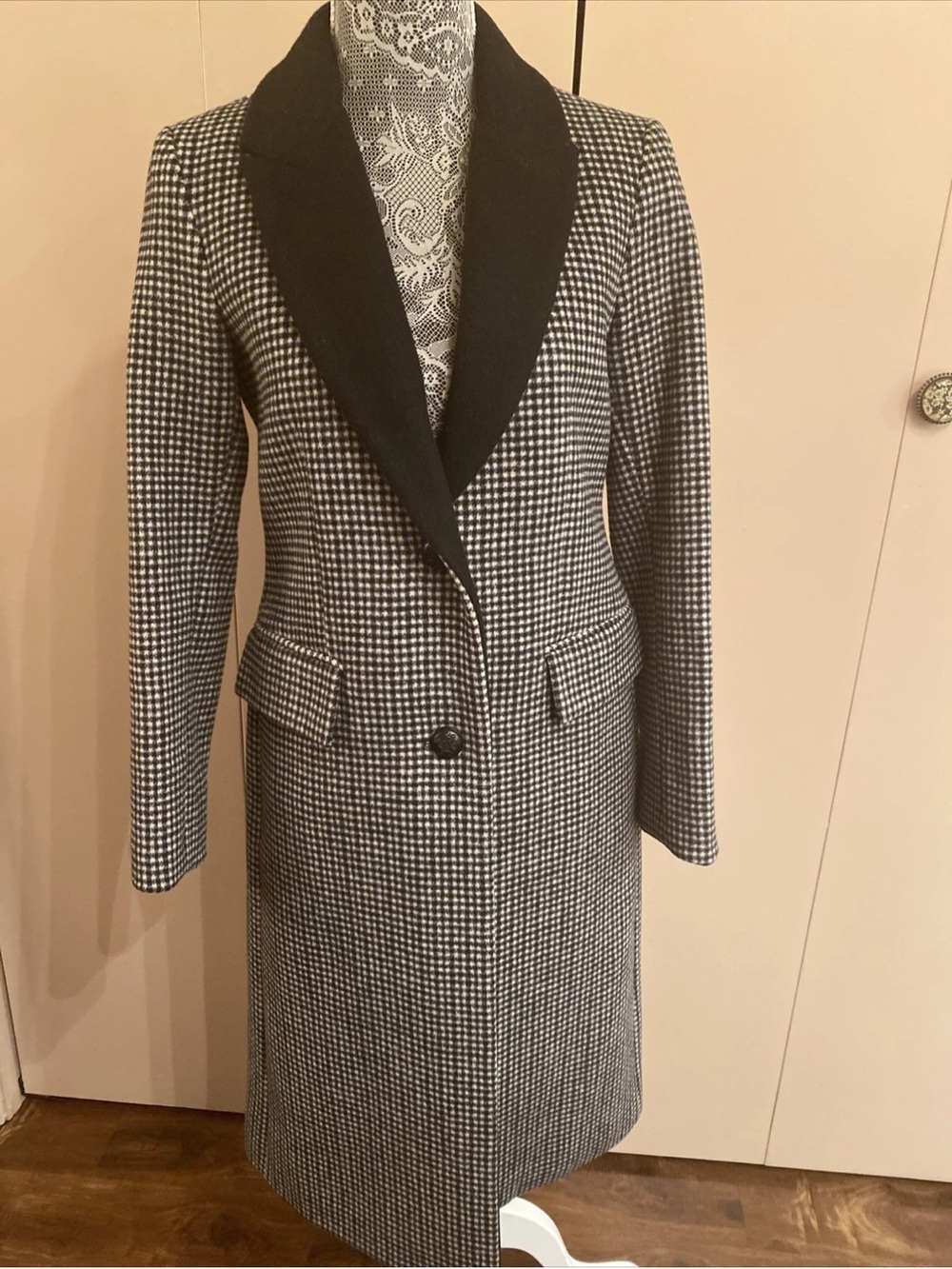 BCBGMaxAzria Black and White Houndstooth Trench Coat